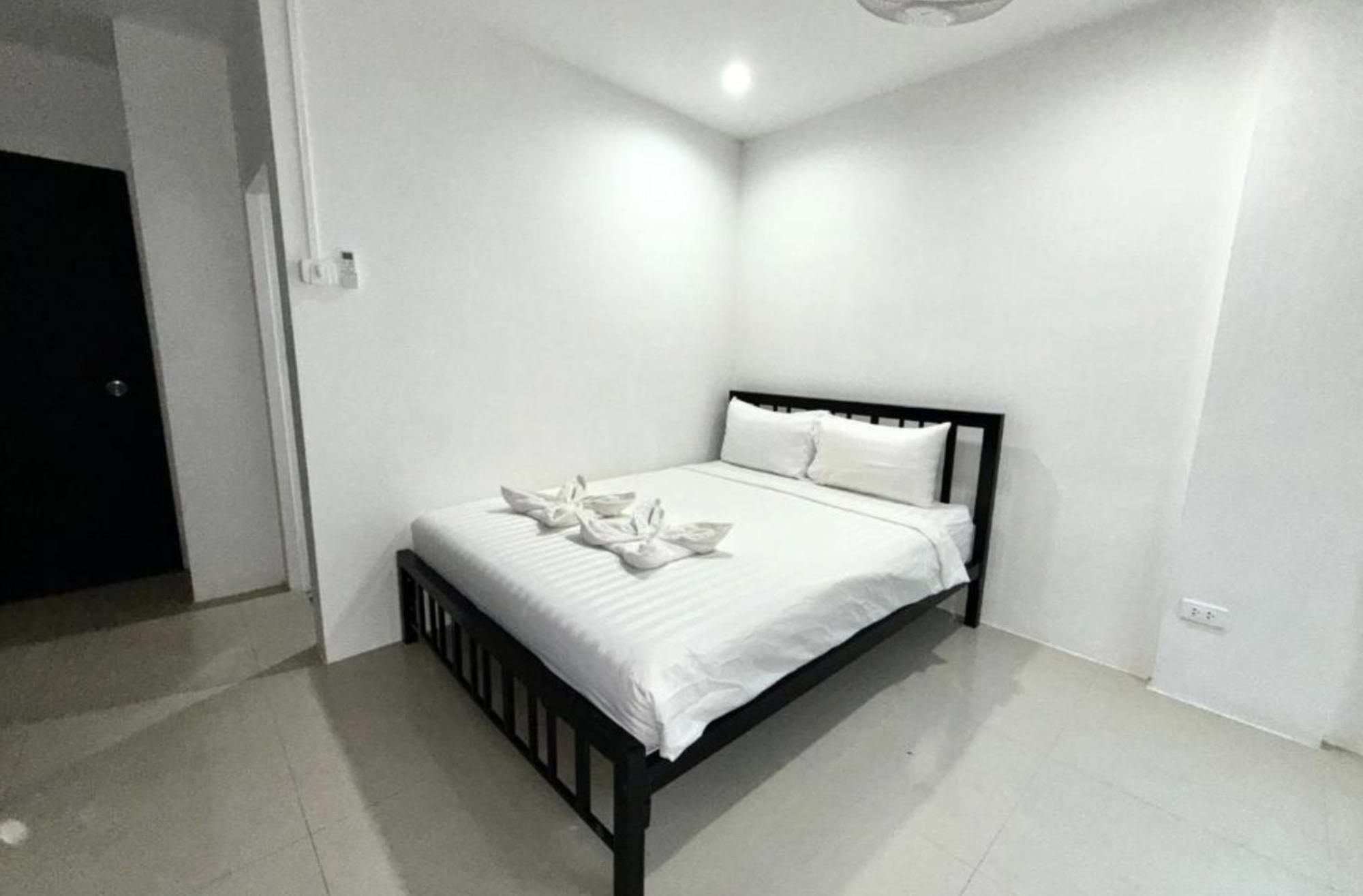 Easy Life R3 Patong